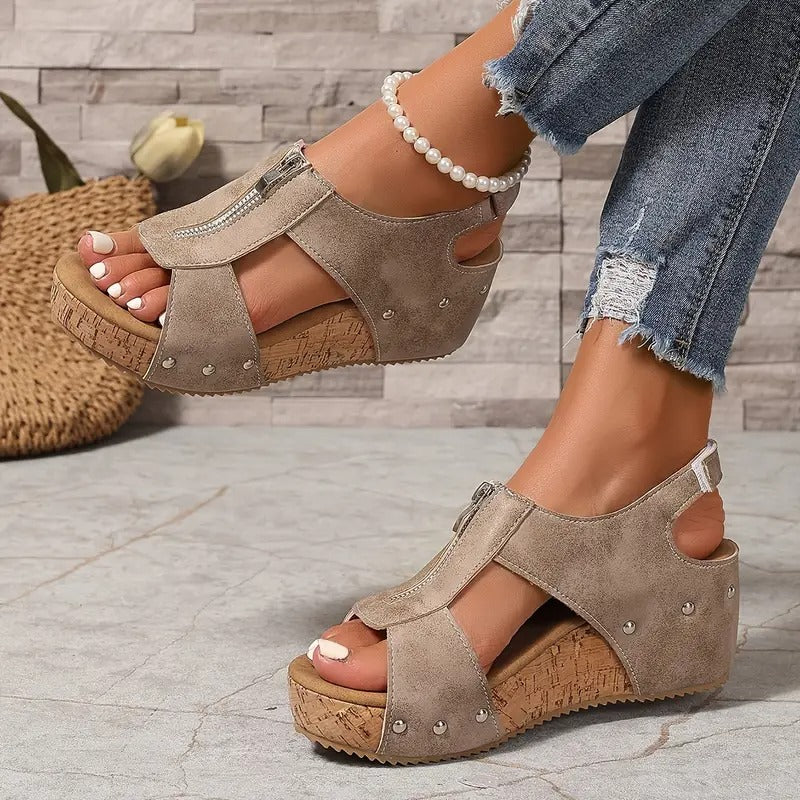 HANNA - Stylische Retro-Wedgesandalen mit Reißverschluss