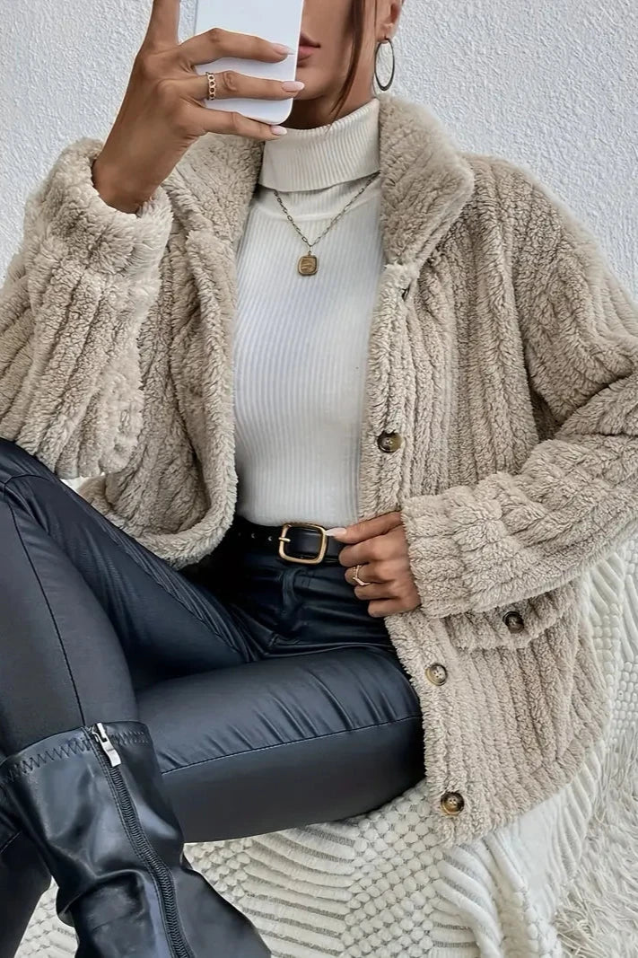 NOVA™ | Wendbarer Samt-Cardigan mit Knopfleiste