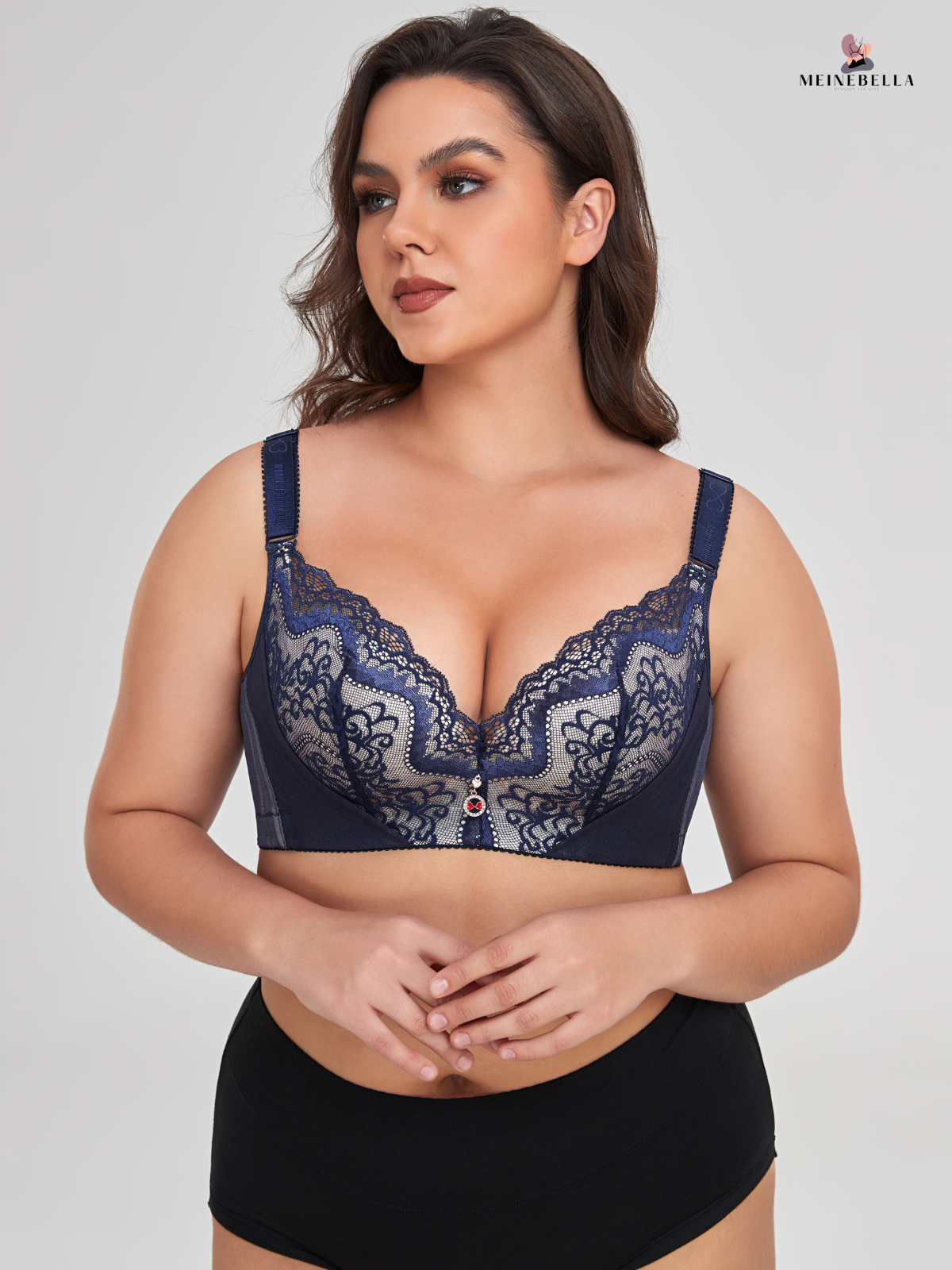 THARAH | Push-Up BH mit Spitze