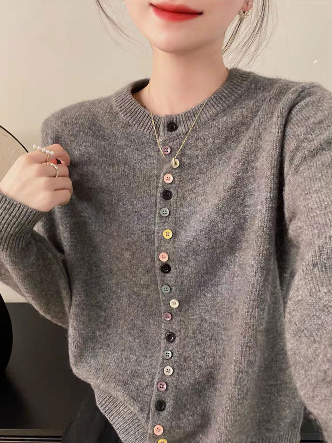 AALIYAH™ | Eleganter Strickcardigan mit Knopfleiste