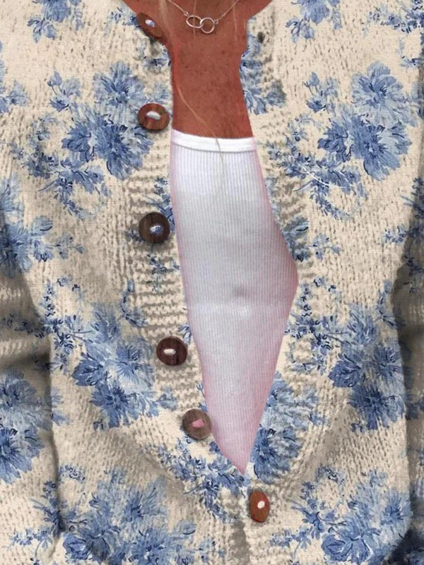 Damen-Strickjacke mit hübschem Blumenmuster und Knopfleiste
