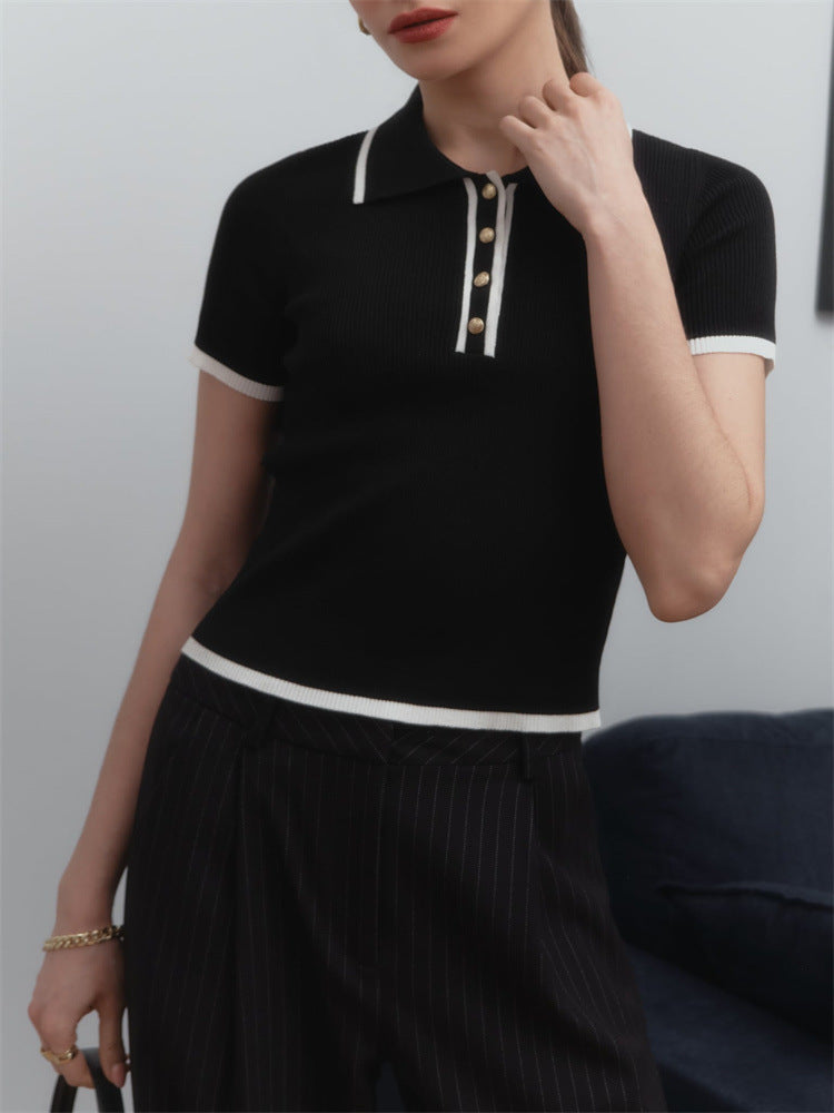 Knopfdetaillierte Strickbluse