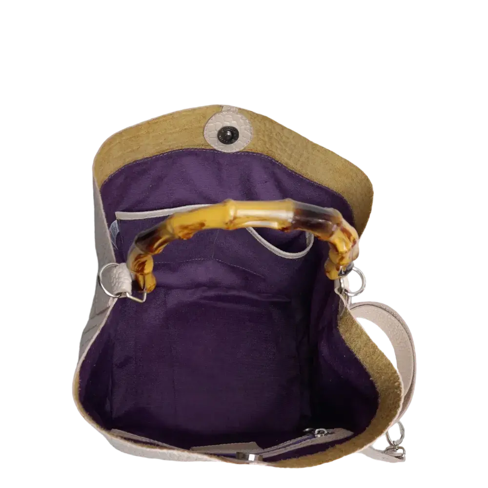 Claire Damenledertasche in nude Reptil-Optik