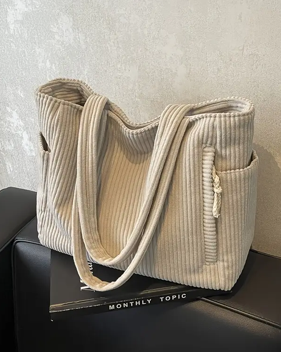 Matte – Gerippte Tragetasche mit Kordel-Detail