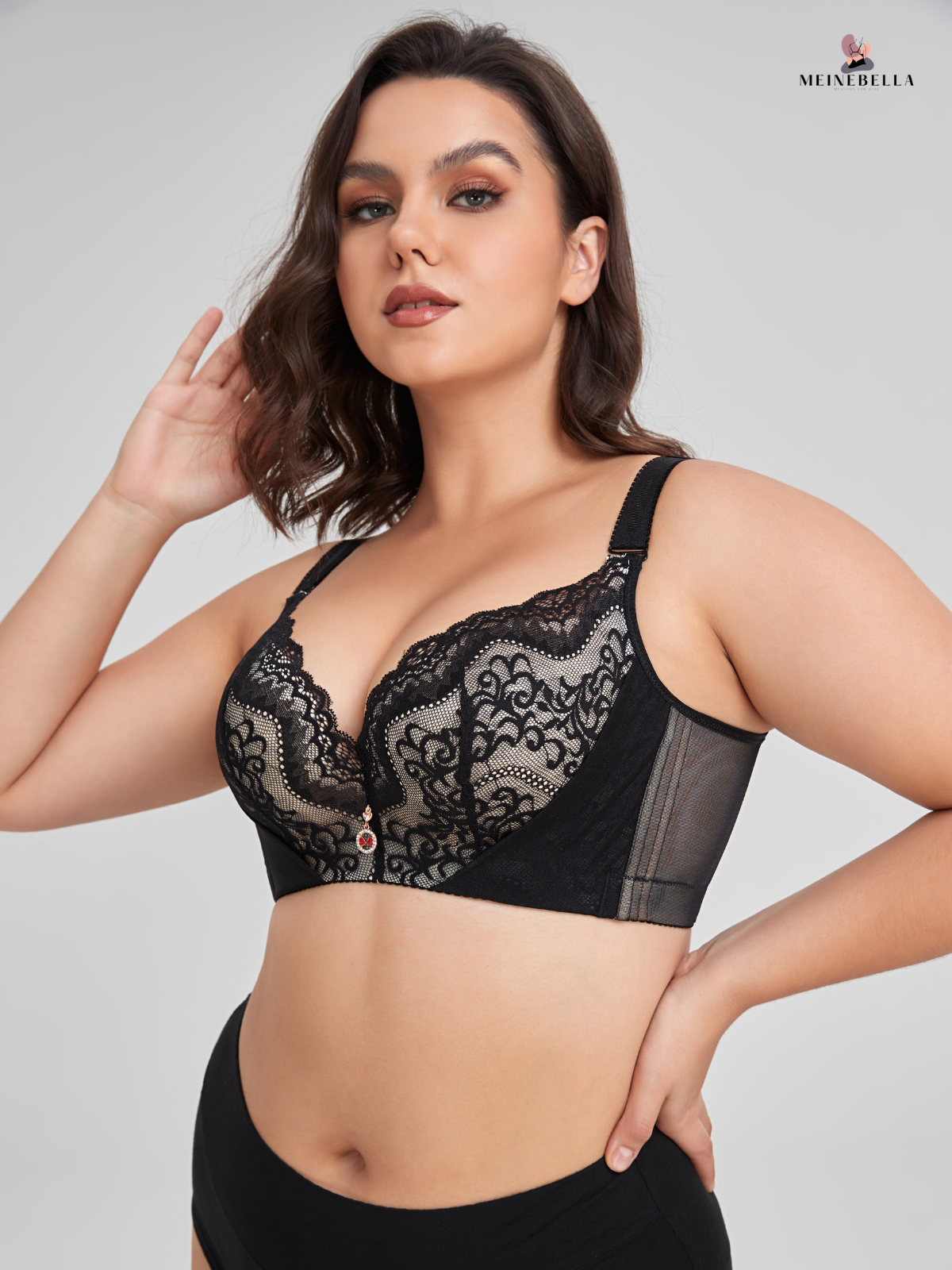 THARAH | Push-Up BH mit Spitze