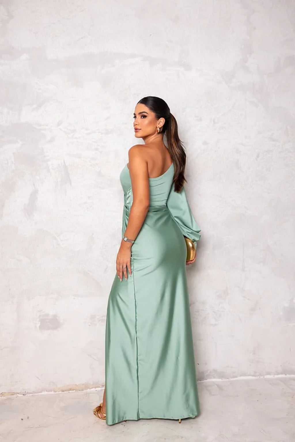 THARAH | Elegantes und raffiniertes Kleid