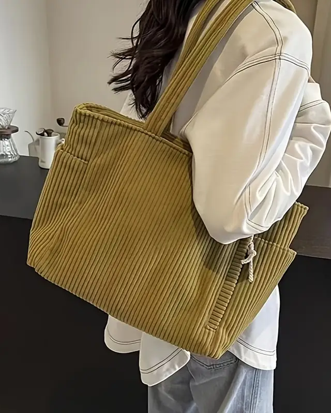 Matte – Gerippte Tragetasche mit Kordel-Detail