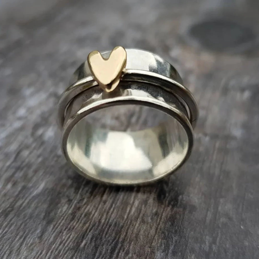 Maeve™ | Polierter Herzring