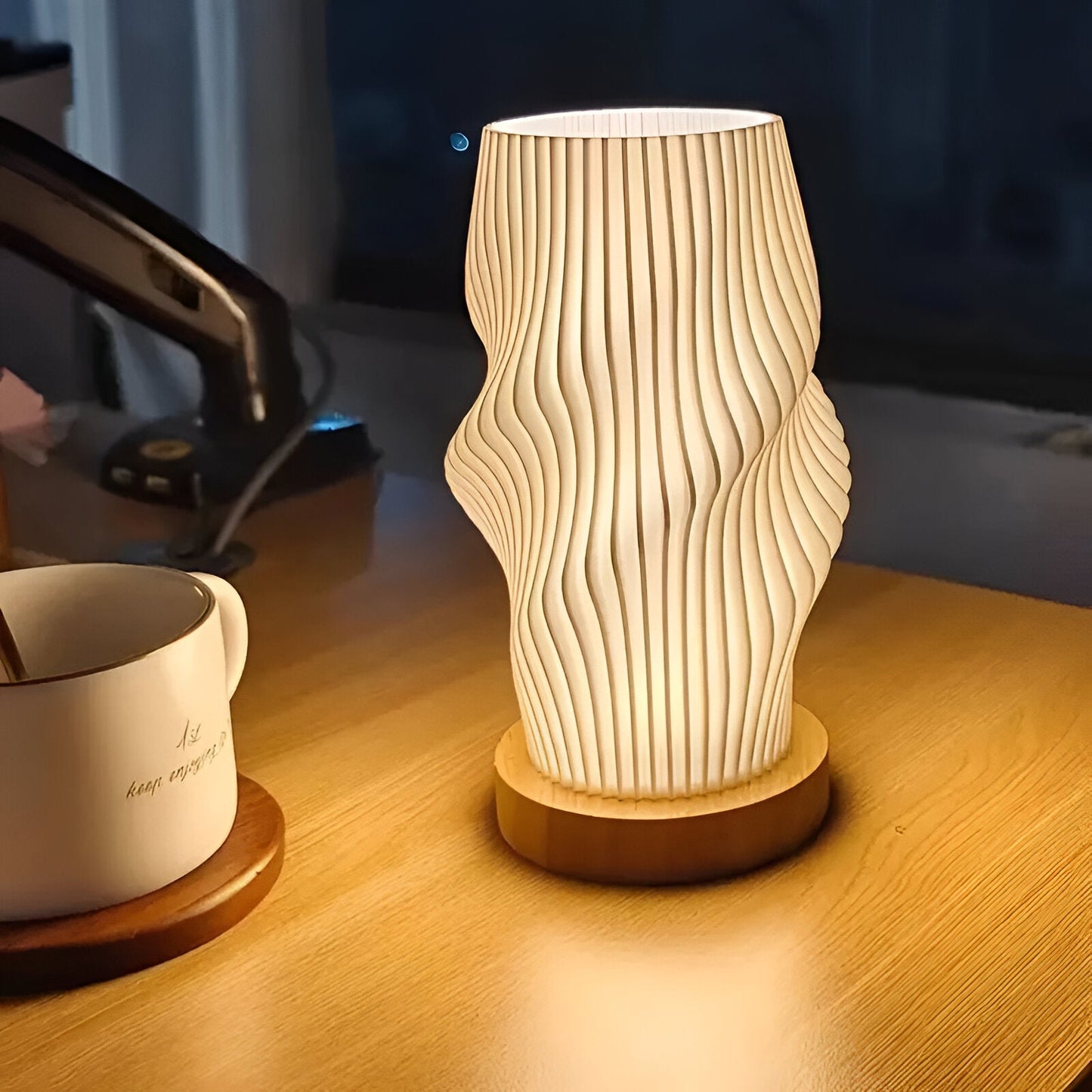 THARAH | Moderne cremefarbene 3D-Wellenlampe