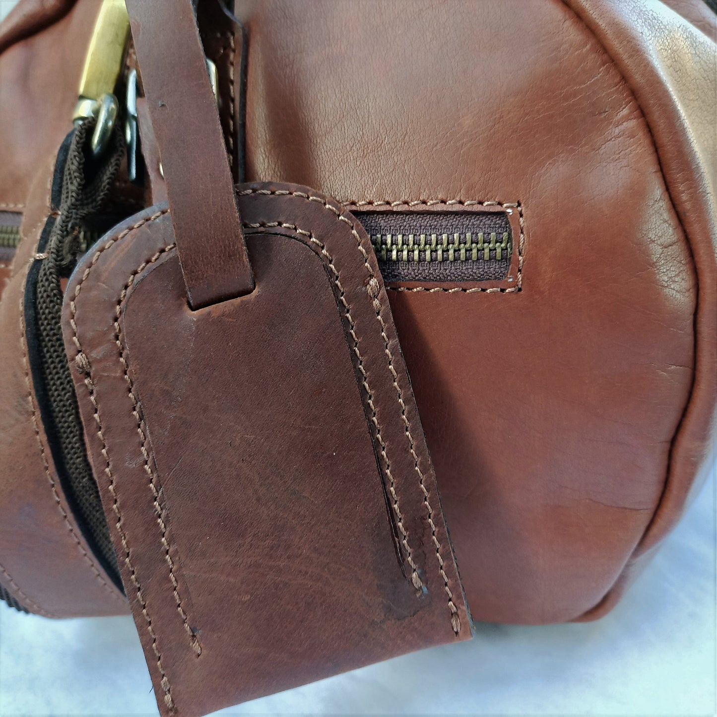 Hellbraune Leder-Duffel-Tasche