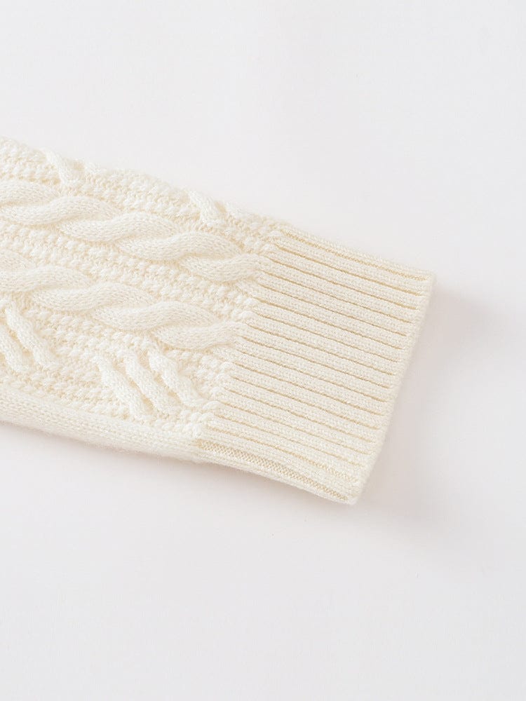 Celeste Bequeme-Pullover mit Schlitz-Ausschnitt
