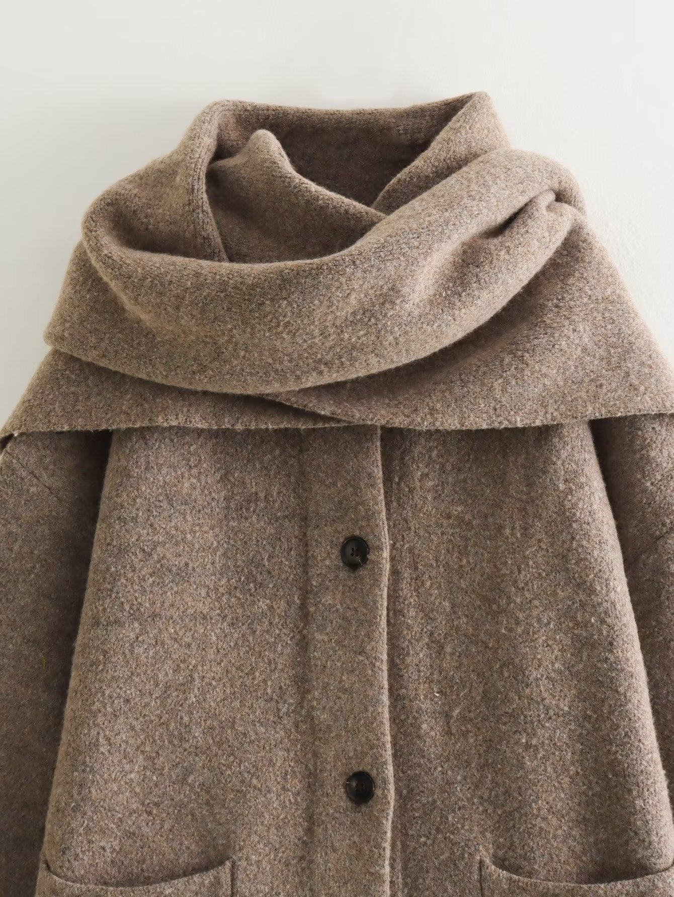 Jodie | Strickjacke mit Schal