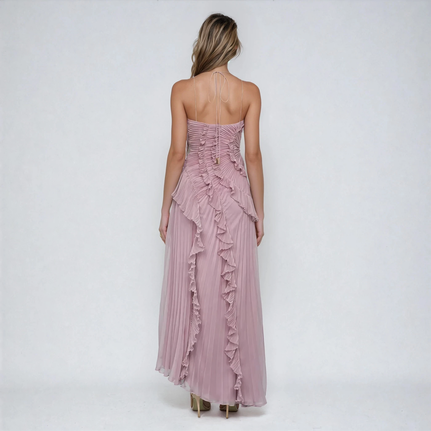 NORELLE | FLIEDERFARBENES ABENDKLEID MIT ZARTEM GLANZ