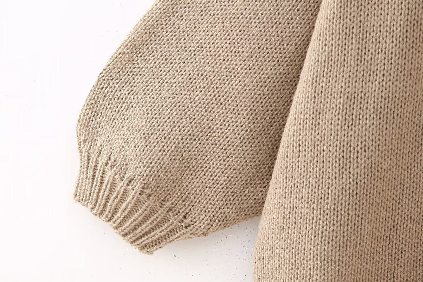 Petty | Rundhals Gestrickter Cardigan