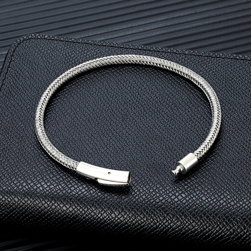 IronCore Wire Cuff Bracelet – Punk-Inspired Simple Style in Non-Fading Stainless Steel Cable, Classic and Durable Design for Men