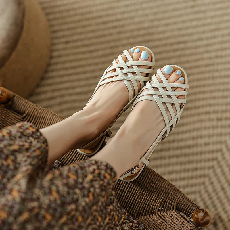 Klaire Flache Sandalen
