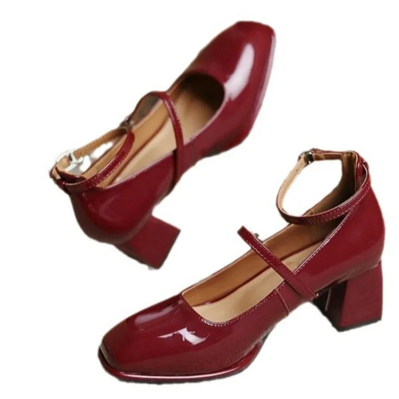 Elegante Knöchelriemen-Pumps