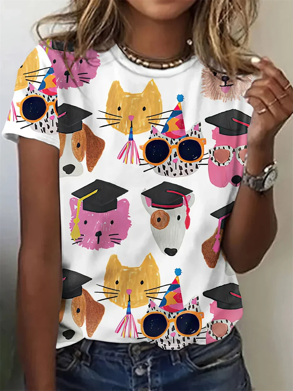 Avrille | Stilvolles T-Shirt mit Hundemotiv