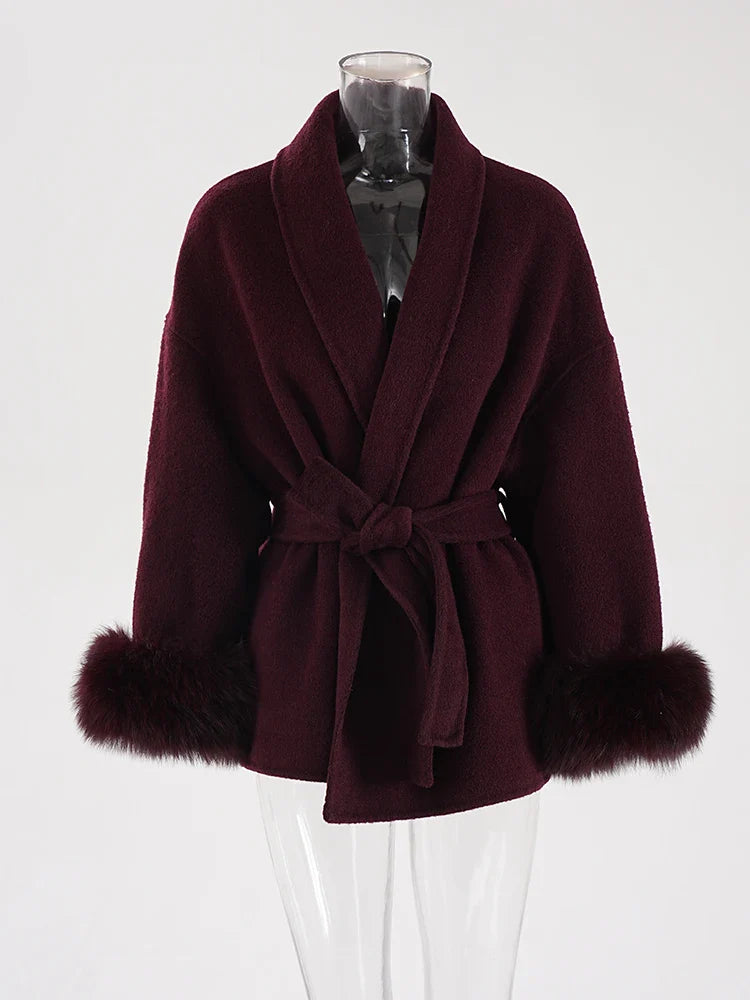 Mystique & Co™ Eleganter Wollmantel