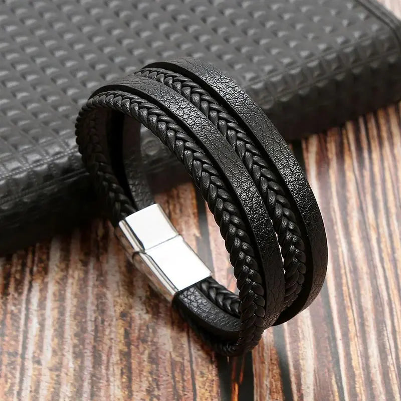 Gramado Klassisches Geflochtenes Lederarmband – Mehrlagiges Modeaccessoire für Herren