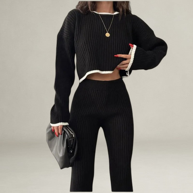 Monelle™ | Chiq Pullover-Set