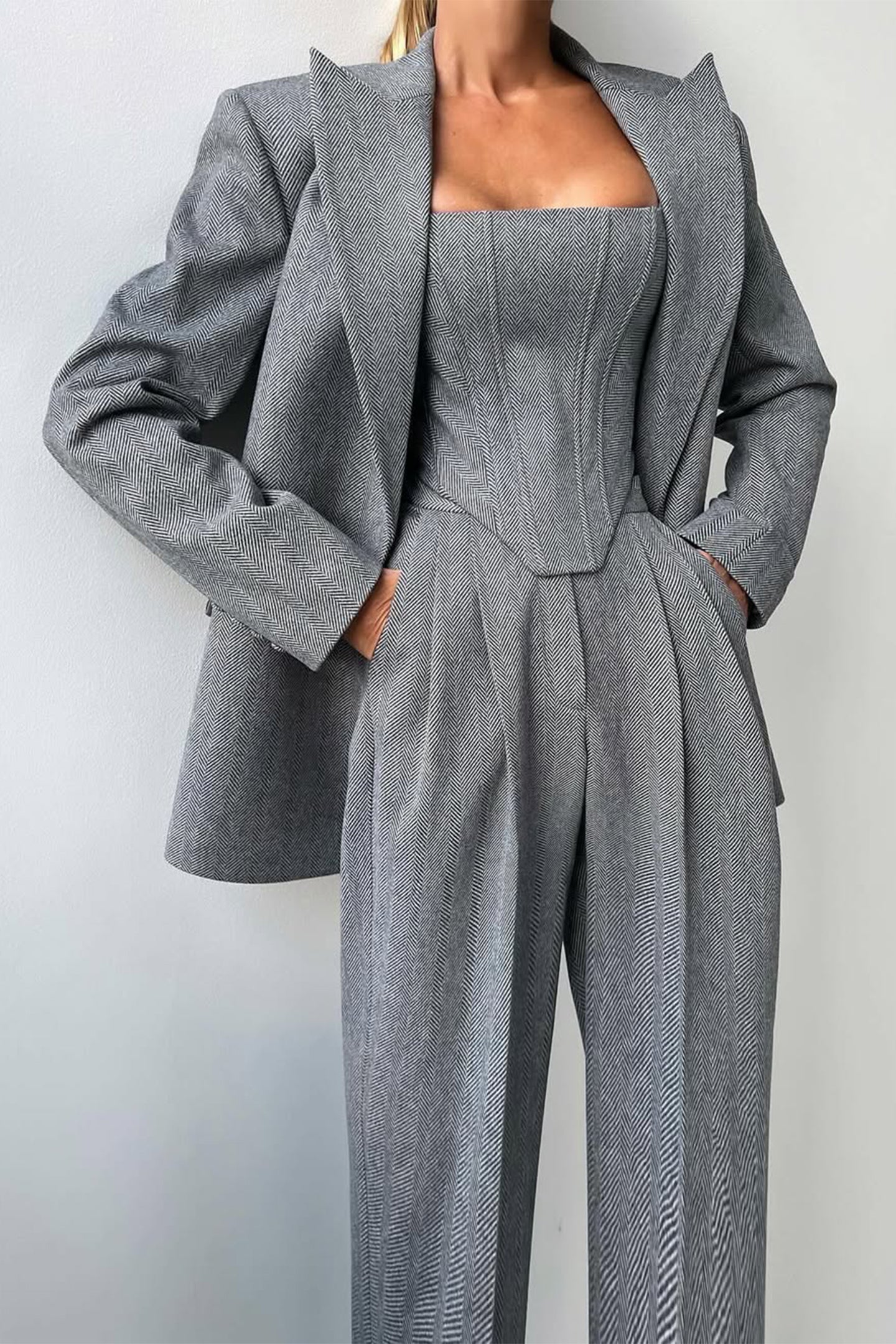 THARAH - Dreiteiliges Set mit doppelreihigem Blazer