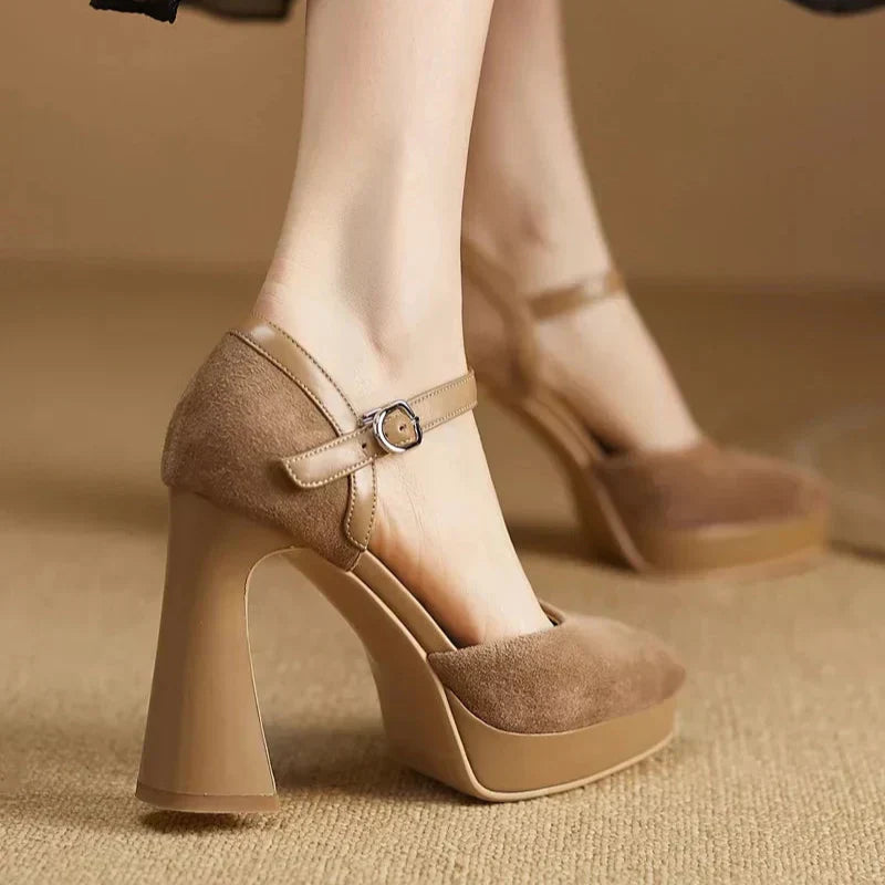 Celeste Elegante Pumps