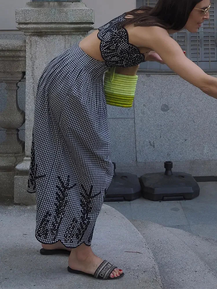 Clara - Schickes Karokleid