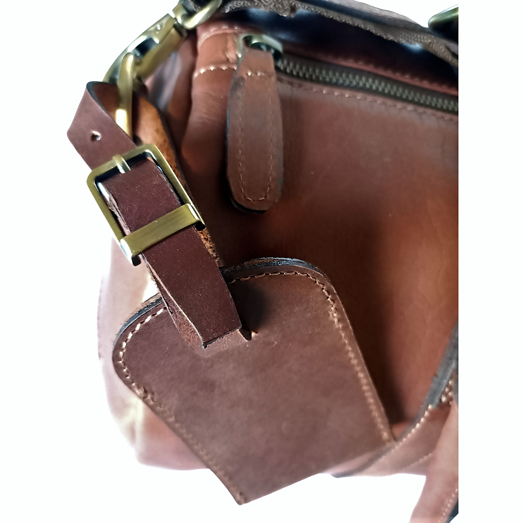 Hellbraune Leder-Duffel-Tasche