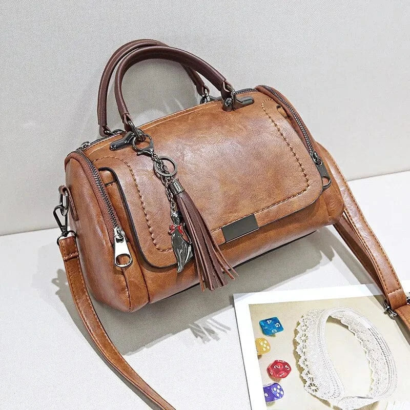 Stella – Leder-Schultertasche