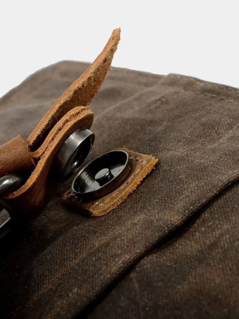 Balmoral Courier Transversal Tasche - Kreuz & Krone