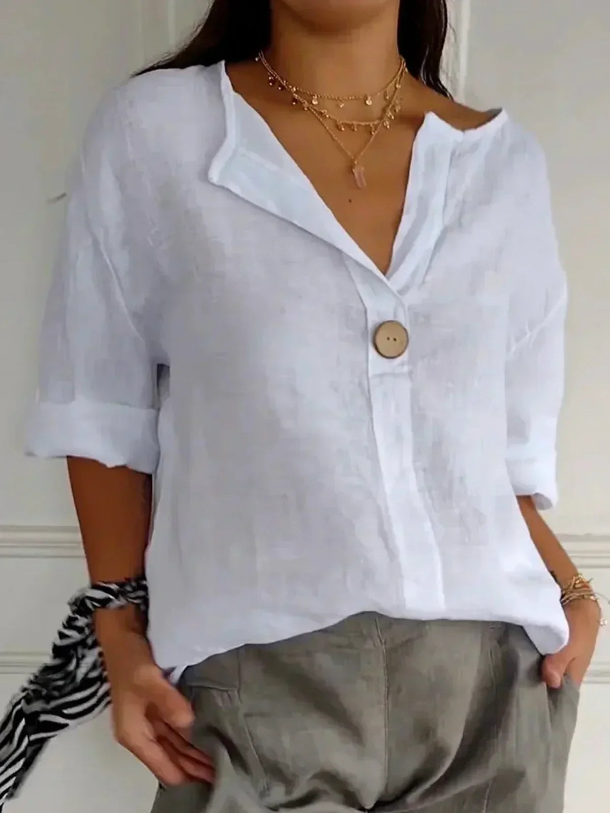 Irina™ | Legere V-Ausschnitt Bluse