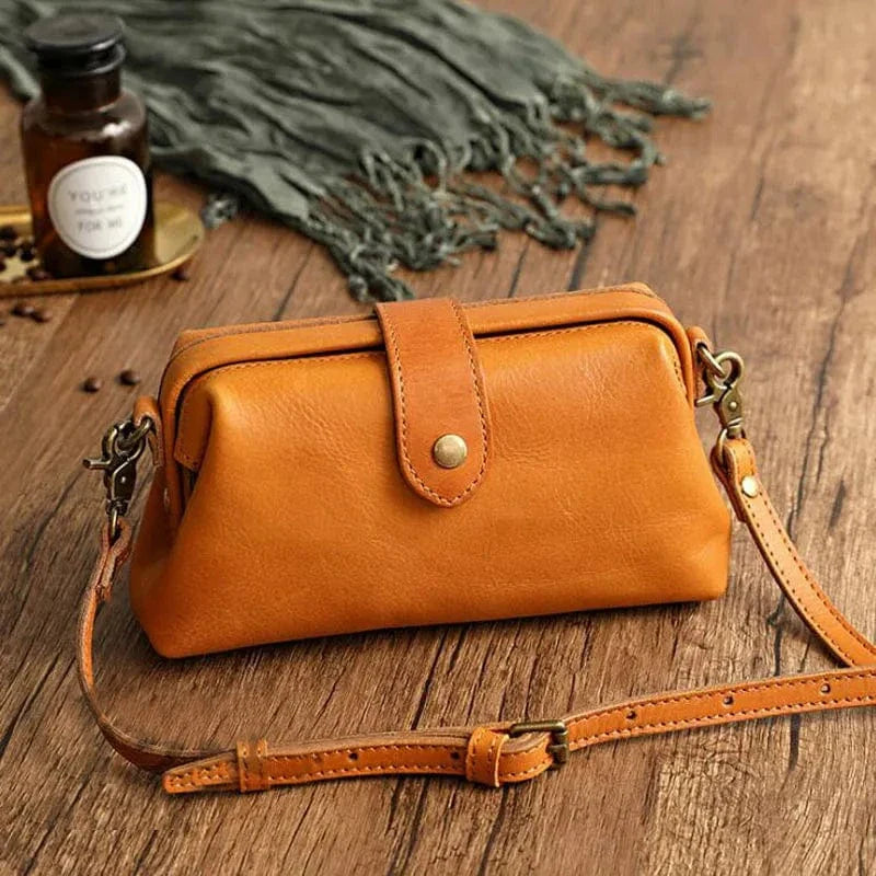 Ivy – Mini-Leder-Crossbody
