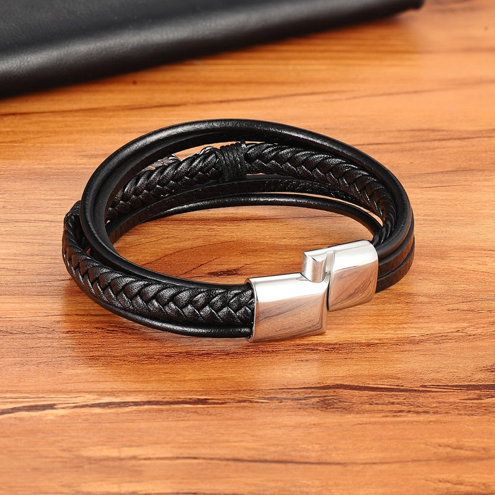 Elfih Feder-Lederarmband – Mehrlagiges Edelstahl-Accessoire für Herren
