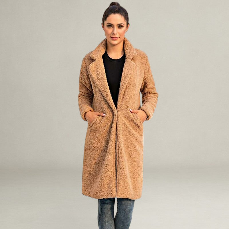 Monelle™ | Vicky Teddy-Mantel