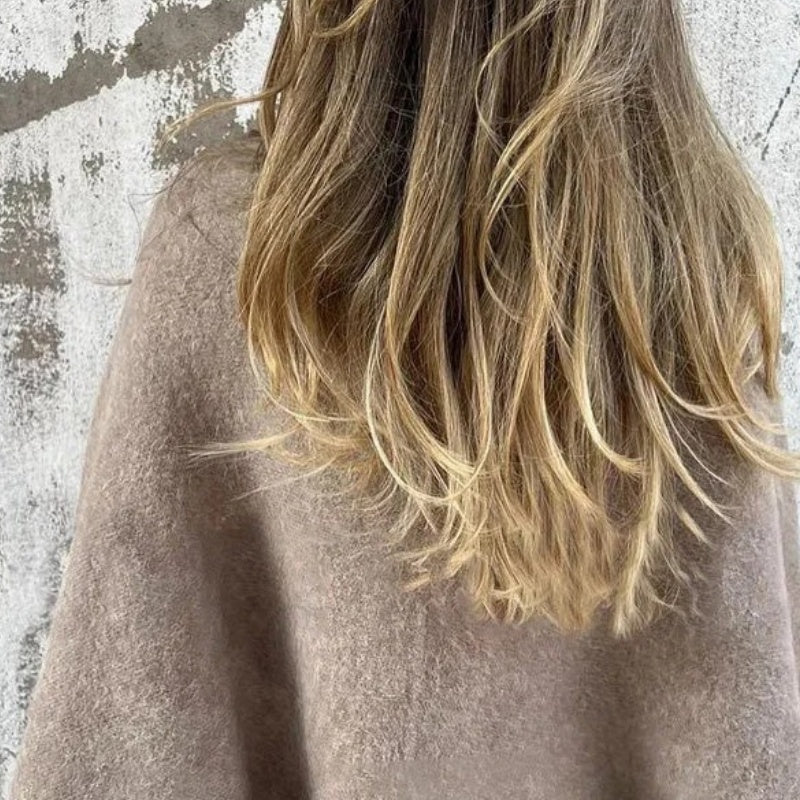 Elise™ | Schicker Kurzmantel mit Flare-Ärmeln