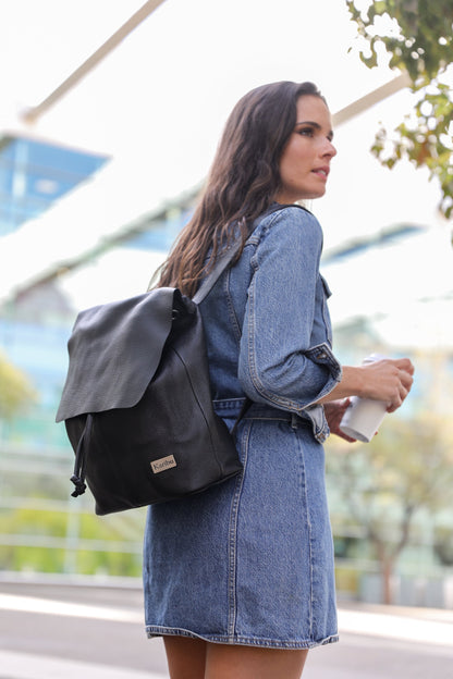 Bernardita schwarze Rucksack - Geldbörse