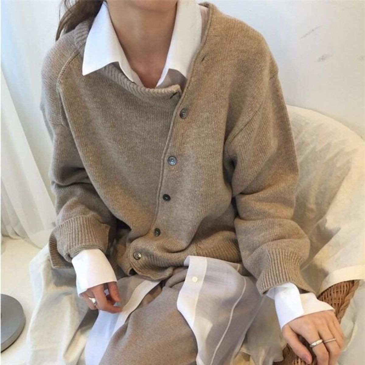 Evalina | Cardigan mit Rundhalsausschnitt