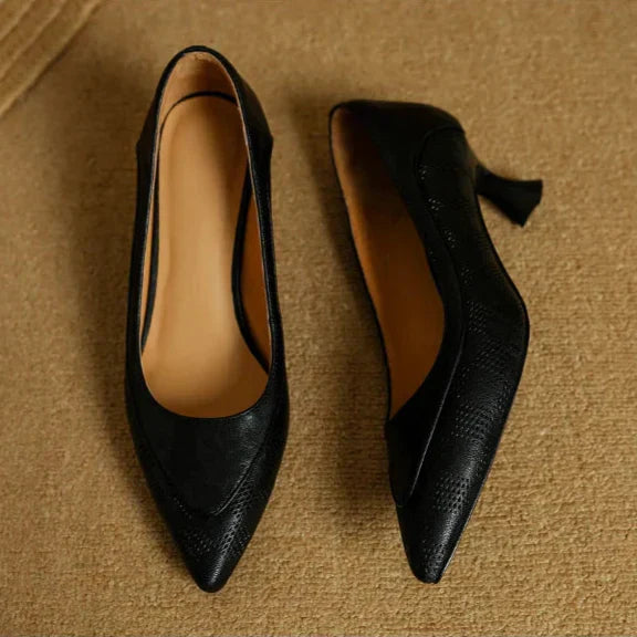 Solenza™| Fiona Elegante Pumps