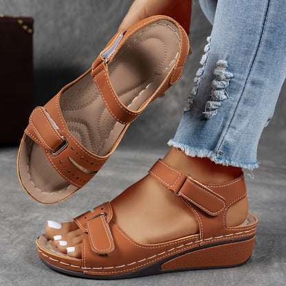 Céline | Modische orthopädische Sandale