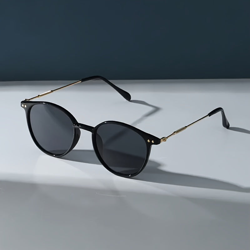 METAL – Elegante Brille