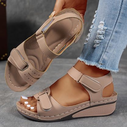 Céline | Modische orthopädische Sandale