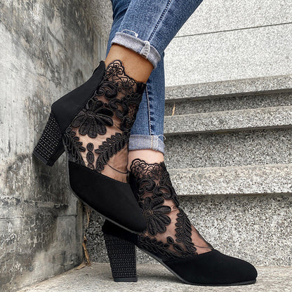 JOLIE™ - Schicke Spitzen-Stiefeletten mit Absatz