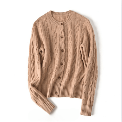 Margaux Bequeme-Strickjacke mit Zopfmuster und Knöpfen