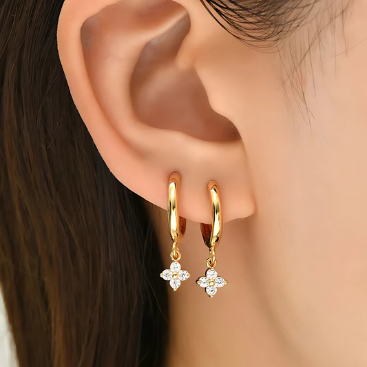 DAISY™ | Ohrstecker Blume
