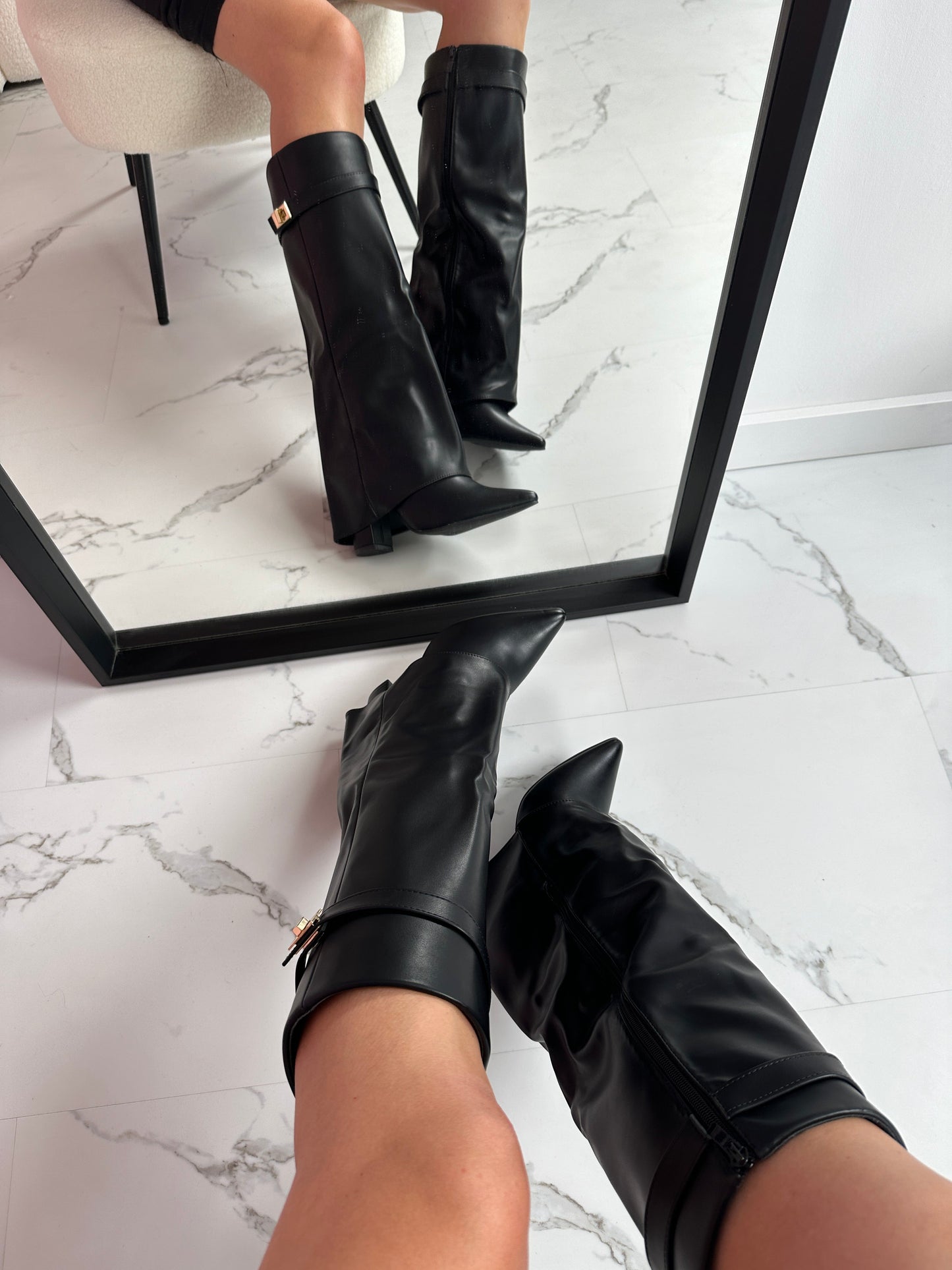 SERENA™ - Haifischleder-Stiefel