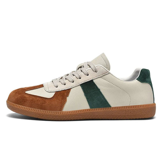 Klassische Low-Top-Sneaker