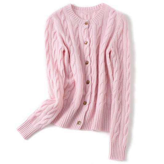 Margaux Bequeme-Strickjacke mit Zopfmuster und Knöpfen