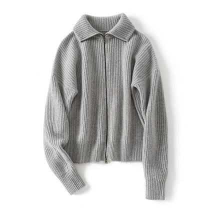 Camille Bequeme-Strickjacke mit Reißverschluss