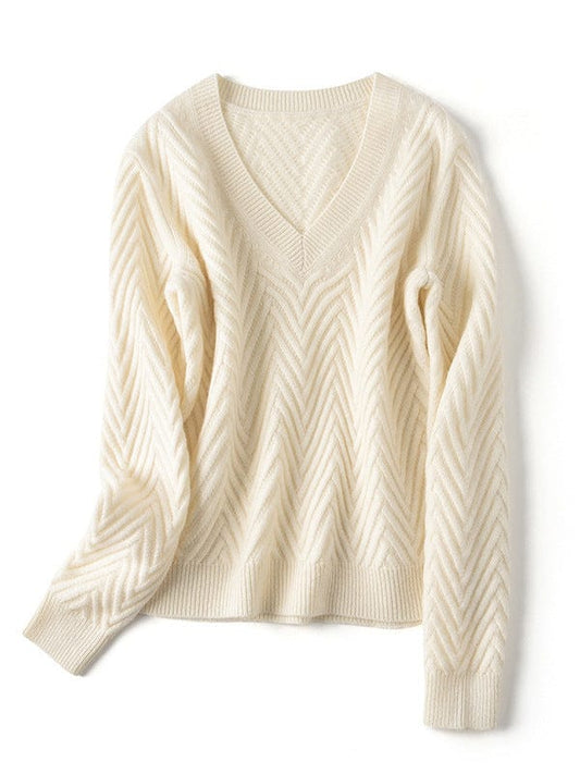Elara Bequemepullover mit Chevron-Muster und V-Ausschnitt